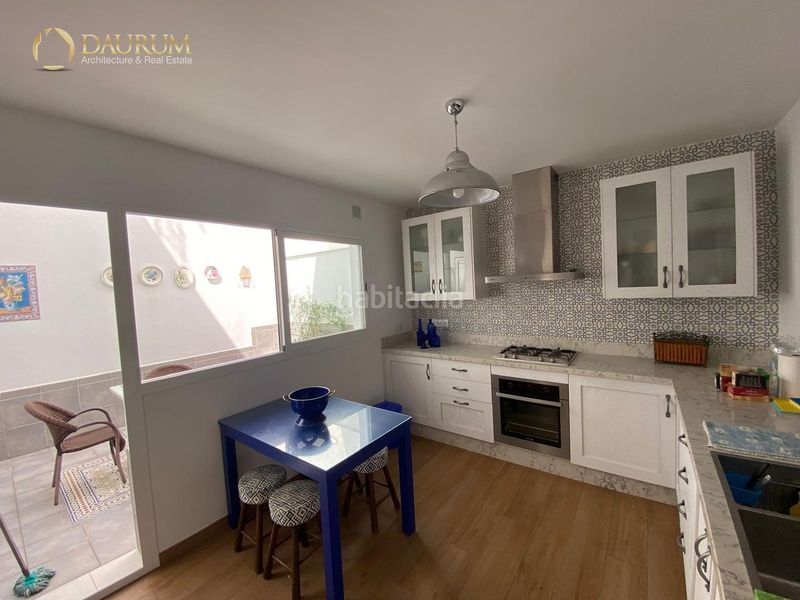 Foto cab0698a-082a-462e-aa8c-8e52d05300f8. Casa adossada amb calefacció a Lagos