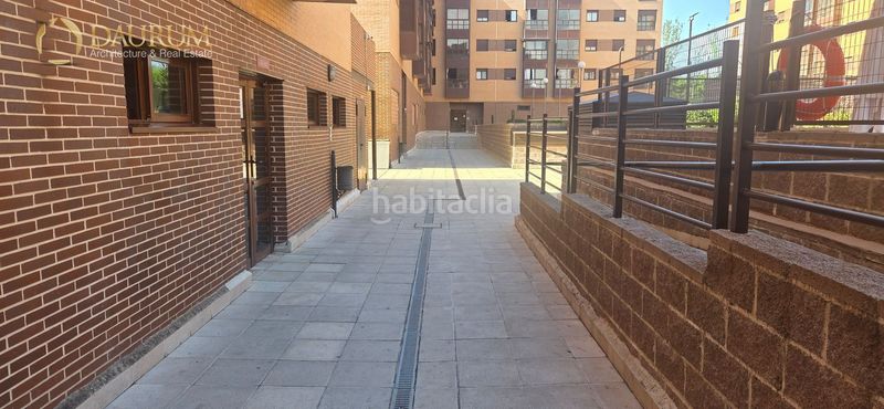 Foto 52247c8e-be30-4ab0-92c7-2f3dbd0fb028. Pis amb calefacció aparcament piscina a Rejas Madrid