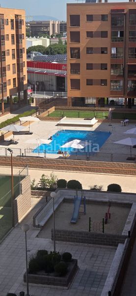 Foto 91c0eacf-bd5b-4929-a4a4-d15b25f1a00e. Pis amb calefacció aparcament piscina a Rejas Madrid