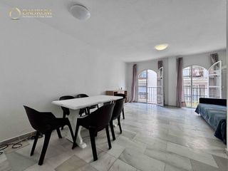 Flat  Calle miguel de cervantes. Fantástico piso de 3 habitaciones en puerto deportivo fuengirola