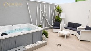 Casa adossada  Maestro serrano. Fantástico chalet adosado de 2 plantas en benimuslem