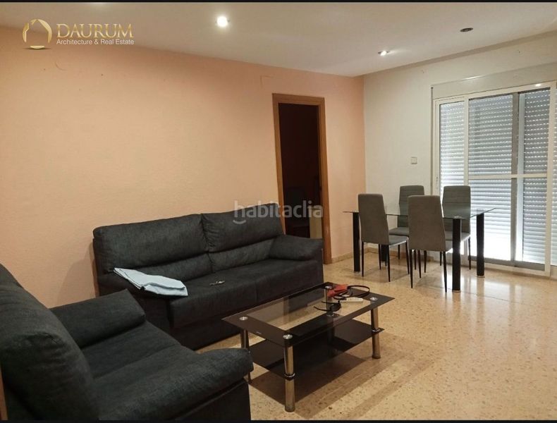 Foto c689e60a-e2eb-4003-92c1-3d2668ca4456. Pis amb aparcament a L´Eixereta Burjassot