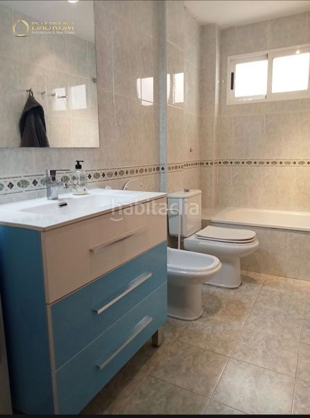 Foto e7972964-5fb0-4f28-983d-c9e18e59e6ae. Pis amb aparcament a L´Eixereta Burjassot