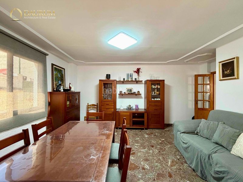 Foto 6c64f568-7222-4adb-ad49-d3efacfd0f94. Casa adossada amb aparcament a pueblo de Cullera Cullera