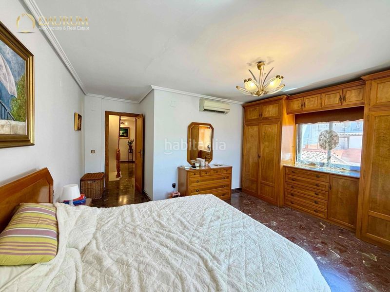 Foto e622ea37-d701-4d21-a054-0b4e483de35a. Casa adossada amb aparcament a pueblo de Cullera Cullera
