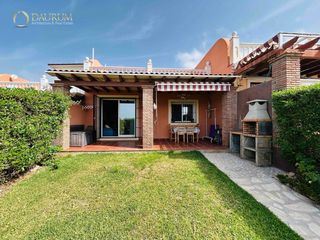 Semi detached house  Brisamar. Magnífico chalet adosado de 2 plantas en torrox, con vistas al m
