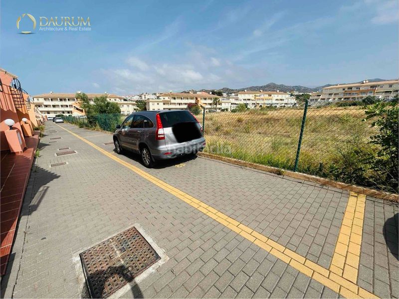 Foto 8244011d-272a-4fe7-88b2-d13ecdd1596e. Casa adossada amb calefacció aparcament piscina a Torrox