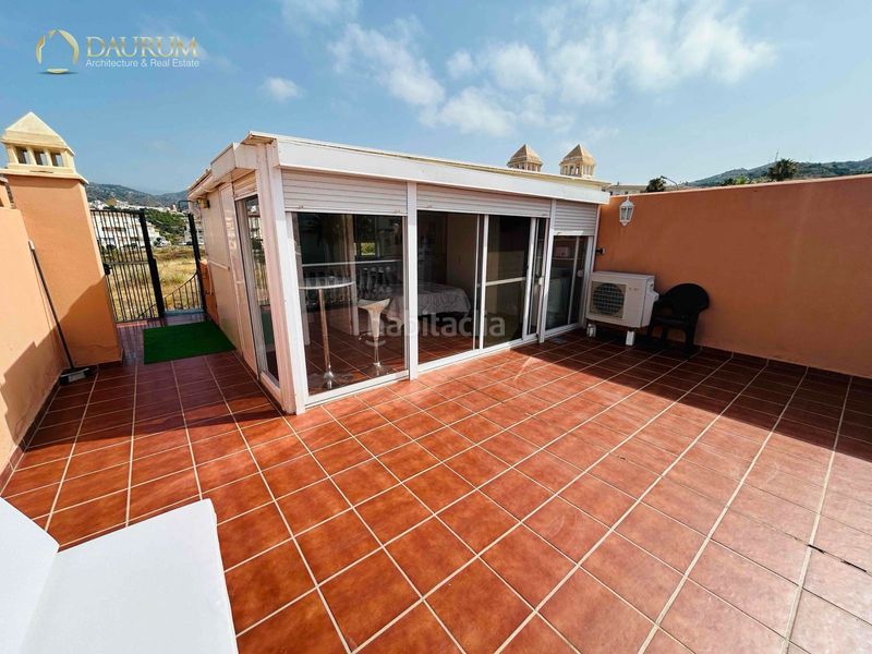 Foto 86dfaed4-2a54-4256-8f6c-02aba0119296. Casa adossada amb calefacció aparcament piscina a Torrox