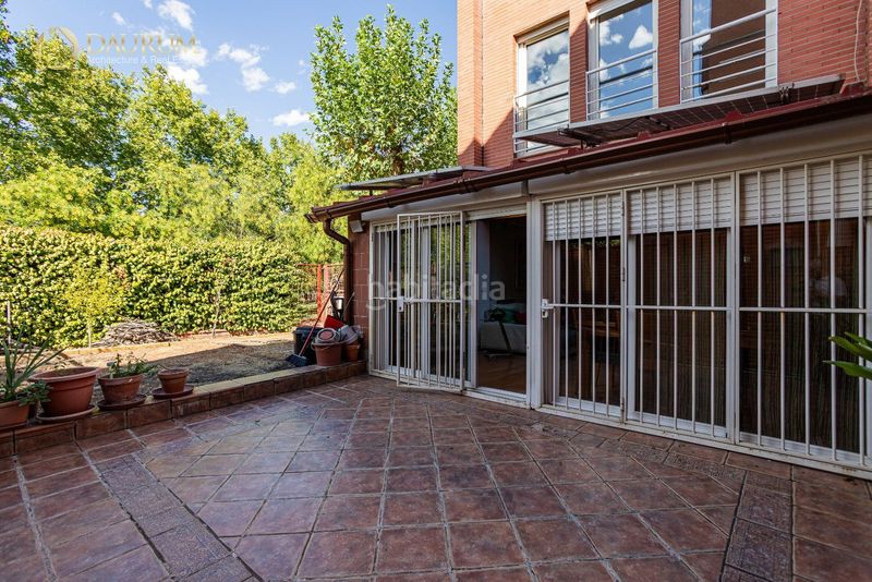 Foto f8b92de1-32fe-4715-ab02-3f7ea8439f83. Doppelhaus mit heizung parking pool in Arroyo del Fresno Madrid