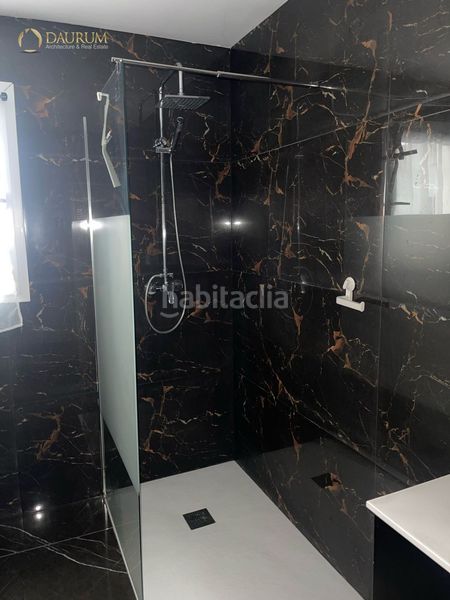 Foto 2bcfcffd-2d91-4679-ab4e-f030d3ee4f85. Pis a Centro Xirivella