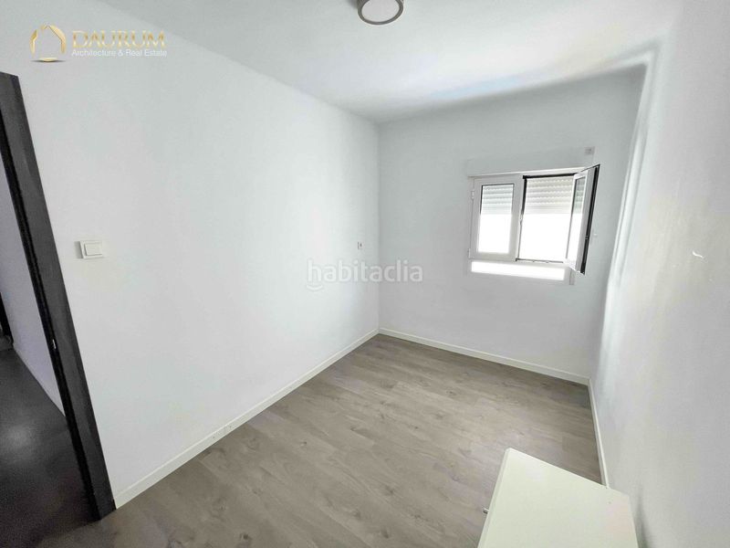 Foto 648c38a6-ffe9-4c73-8435-87ed869cf848. Pis a Centro Xirivella