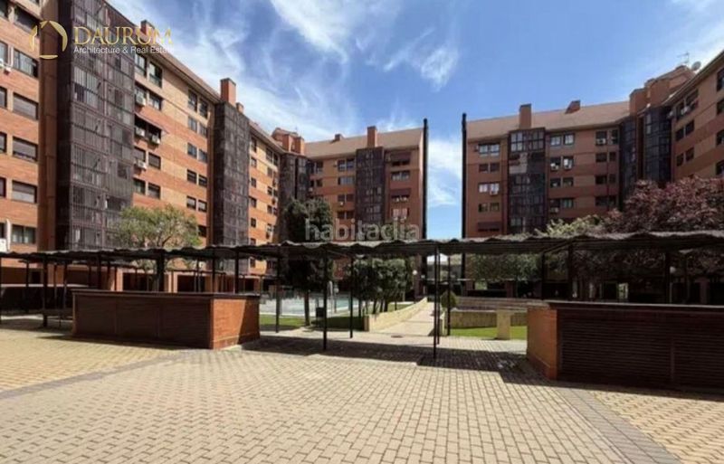 Foto 7d48c6b3-bc16-49c5-87b3-7429e76ea800. Pis amb calefacció aparcament piscina a Orcasitas Madrid