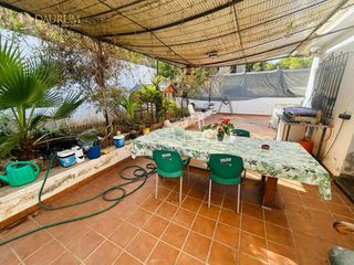 Casa  Calle eucaliptus. Estupenda vivienda unifamiliar en el palo