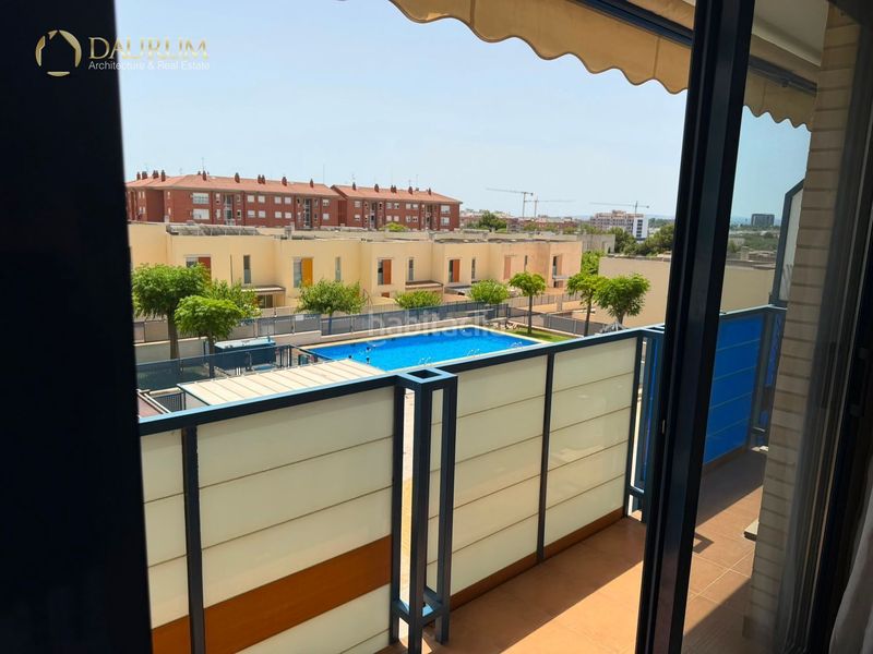 Foto f2555f0c-94fa-4eea-86fb-6e8c28b8ff0e. Pis amb calefacció aparcament piscina a Sotolivar-Mas del Rosari Paterna