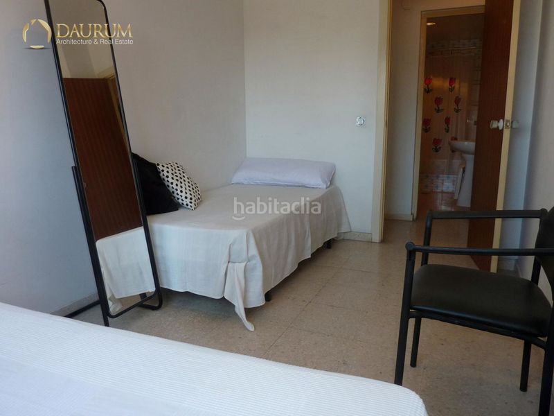 Foto bcbd5a5e-fba4-491b-adad-e5e33decc27d. Pis amb calefacció aparcament a Perchel Norte Málaga
