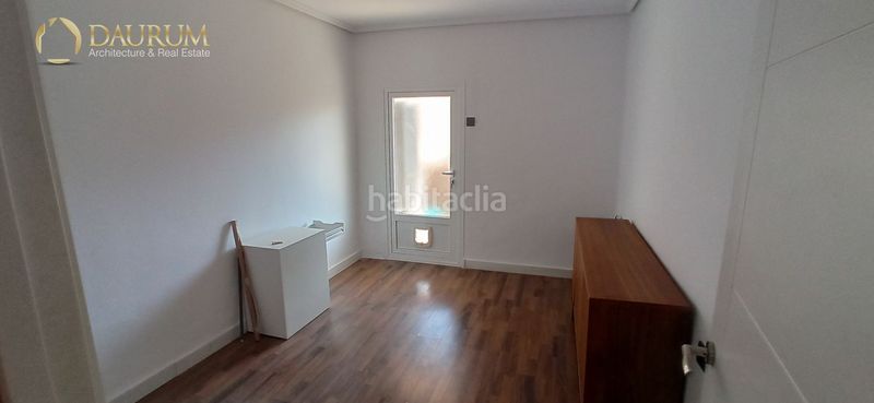 Foto fade41a4-f47c-4db1-bd1e-5f9f5e6355f2. Pis a Centro puerto Sagunt
