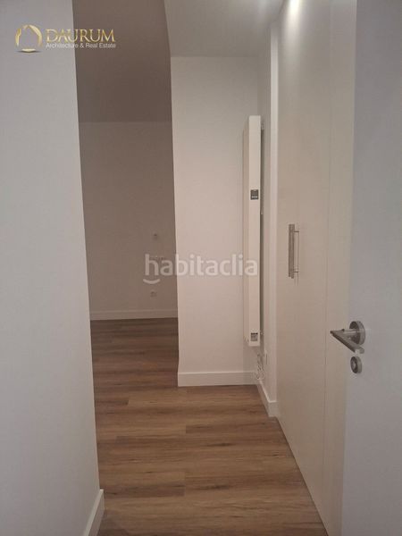 Foto cbb98f4c-1dc5-47b2-bb50-016218a873b6. Pis amb calefacció aparcament a Gaztambide Madrid