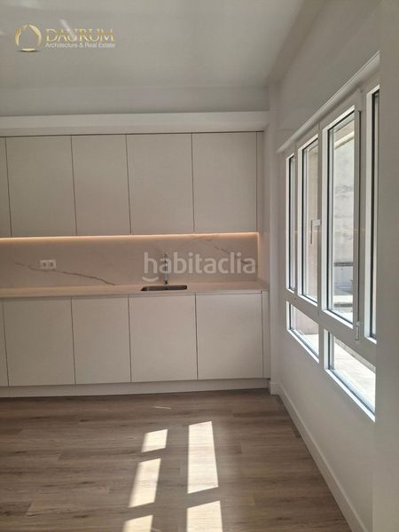 Foto ea73b540-39a9-476d-9709-7393fd34d463. Pis amb calefacció aparcament a Gaztambide Madrid