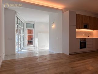 Flat  Calatrava. Fantástico bajo de 1 habitación en palacio, con acceso directo a