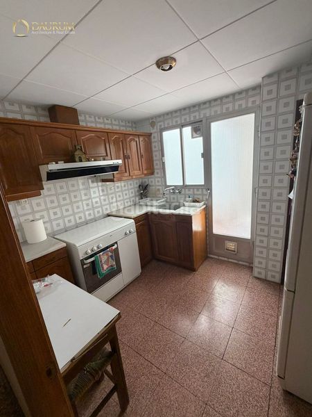 Foto 5a458e5c-6331-4ab2-bc6a-ab98a057e90b. Casa amb aparcament a Centro Ciudad Manises