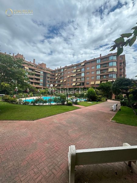 Foto 2bfee266-5508-487a-8ede-822cace084bc. Pis amb calefacció aparcament piscina a Arroyo del Fresno Madrid