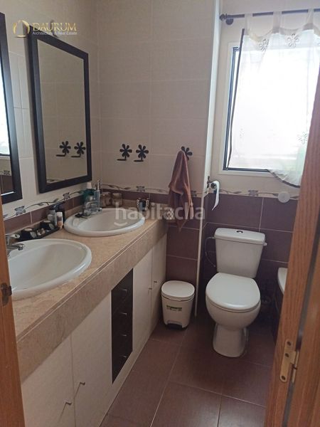 Foto 2f09d5cf-8688-453a-9a82-79f034e3f52b. Casa amb aparcament piscina a Moncada