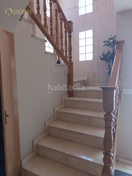 Foto f104f228-0b3b-4b82-b44d-3e30c005139c. Casa amb aparcament piscina a Moncada