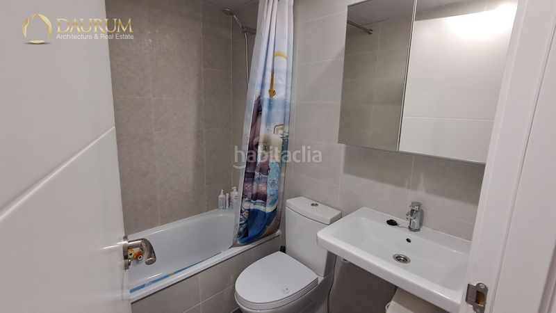 Foto ea880ea5-5424-43e1-b2eb-6be8b3be3ad1. Pis amb calefacció aparcament piscina a Ensanche de Vallecas-La Gavia Madrid