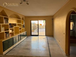Etagenwohnung  Del tenis. Fantástica oportunidad bajo de 3 habitaciones en estepona
