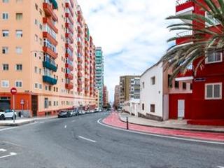 Business premise  Calle salvador manrique de lara. Oportunidad