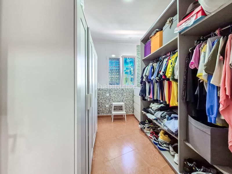 Foto 007f7ffd-c938-44da-bf14-1ed380ed7c6c. Maison jumelée dans calle vía 8013 17 dans Los Giles - Las Majadillas Palmas de Gran Canaria (Las)