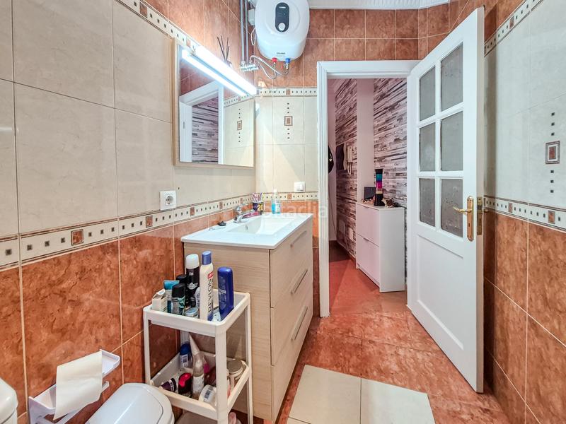 Foto 2856b73d-90bf-4c12-983a-b984b94b8810. Maison jumelée dans calle vía 8013 17 dans Los Giles - Las Majadillas Palmas de Gran Canaria (Las)