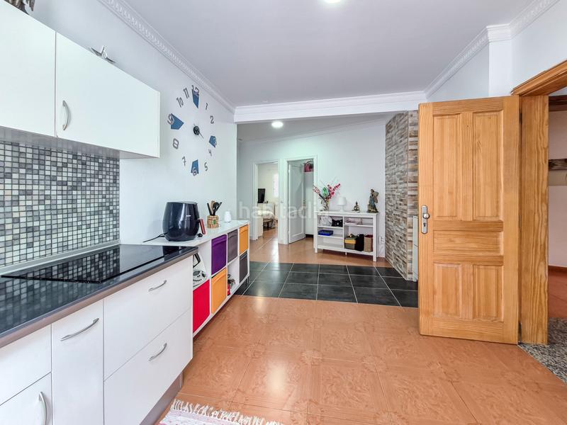 Foto 366a3d6e-a285-48d3-b0f8-931109b62e1a. Maison jumelée dans calle vía 8013 17 dans Los Giles - Las Majadillas Palmas de Gran Canaria (Las)