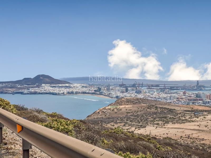 Foto 3c395597-26be-4b8a-b427-0d9b0e26fc58. Maison jumelée dans calle vía 8013 17 dans Los Giles - Las Majadillas Palmas de Gran Canaria (Las)