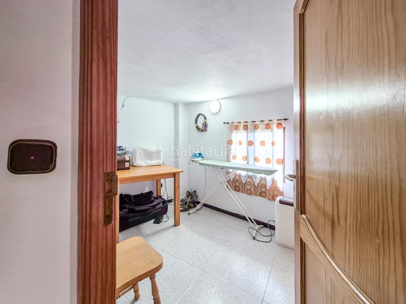 Foto 563f34c0-dcdd-462d-8bed-9adbc06ef334. Maison jumelée dans calle vía 8013 17 dans Los Giles - Las Majadillas Palmas de Gran Canaria (Las)