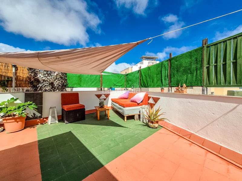 Foto a11cfa0b-085c-4d37-bb97-44c71c319d95. Maison jumelée dans calle vía 8013 17 dans Los Giles - Las Majadillas Palmas de Gran Canaria (Las)