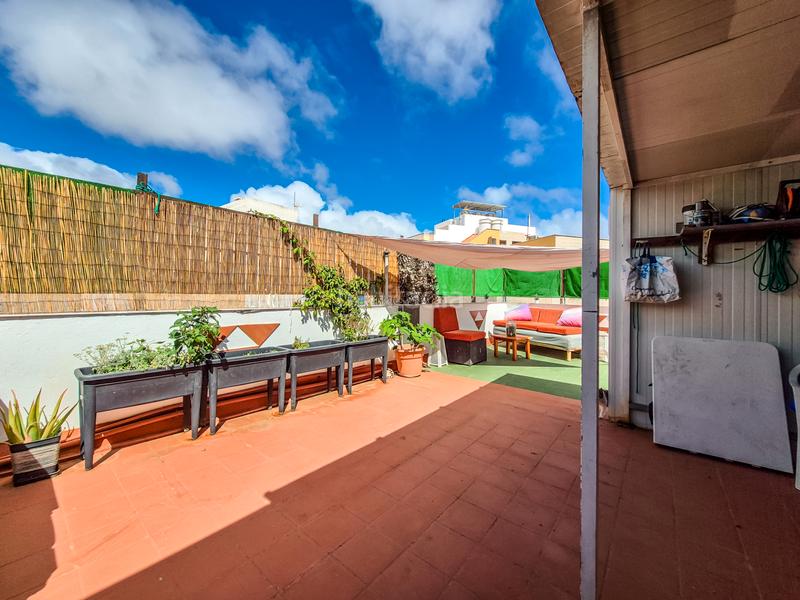 Foto f29ad56d-b710-489a-9fb7-393623a294fb. Maison jumelée dans calle vía 8013 17 dans Los Giles - Las Majadillas Palmas de Gran Canaria (Las)