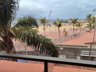Apartamento  Calle sagasta. Apartamento primera linea playa canteras vista mar con terraza