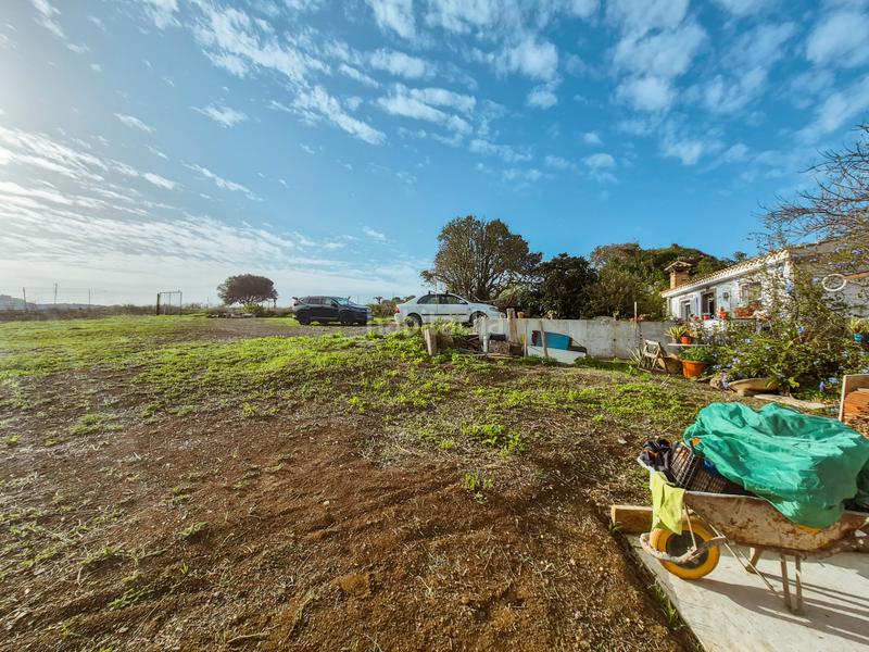 Foto b60ad87c-7eb9-4440-8ca1-b7e1c36a36dd. Country house with parking pool in San Lorenzo Palmas de Gran Canaria (Las)