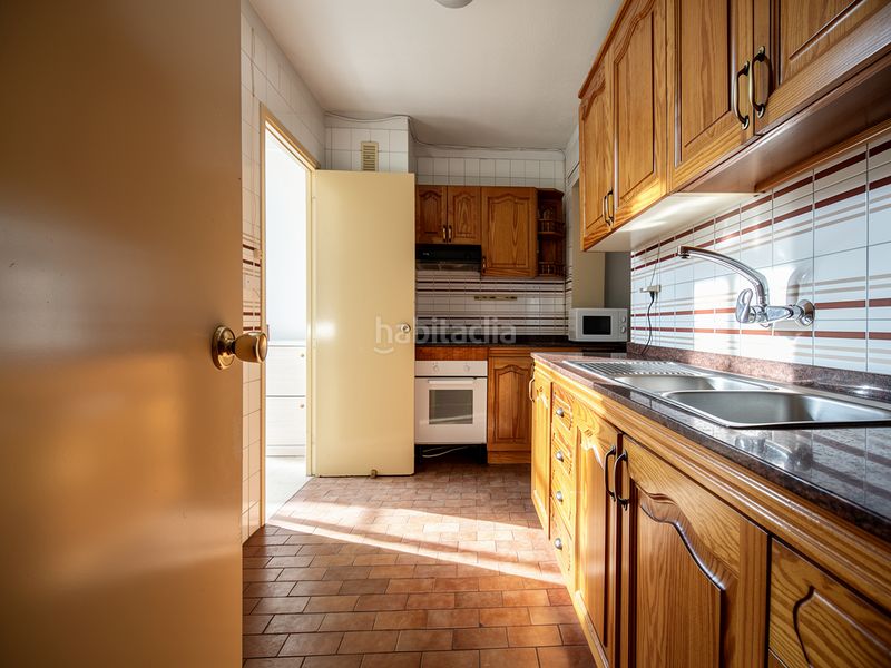 Foto c2c5bc58-6a04-44ed-861a-a18cda76ec3f. Pis a Jinamar Telde