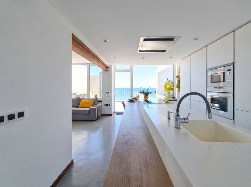 Foto 0b63f214-958d-4f93-84dd-2e61a5d3d08f. Casa aparellada a calle bécquer 35 a Playa del Hombre - Taliarte - Salinetas Telde