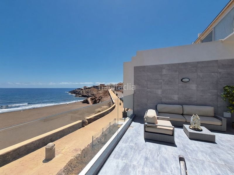 Foto 98f60735-454e-43cf-a9a7-bba9be4a187c. Casa aparellada a calle bécquer 35 a Playa del Hombre - Taliarte - Salinetas Telde