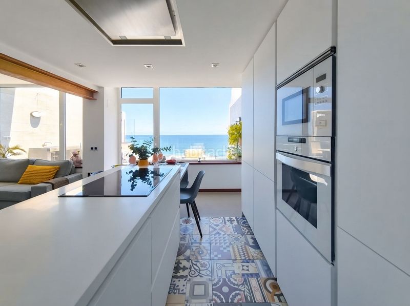 Foto a8c7c333-85db-40c0-8a95-34d5e3954b7f. Casa aparellada a calle bécquer 35 a Playa del Hombre - Taliarte - Salinetas Telde
