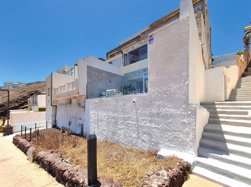 Foto bec1e844-f1b1-4a4c-9dd9-6a316613a1fe. Casa aparellada a calle bécquer 35 a Playa del Hombre - Taliarte - Salinetas Telde