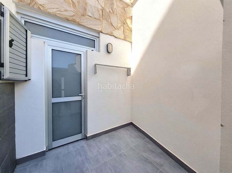 Foto fb32321a-801d-4d1d-aba4-7acc47dedb70. Casa aparellada a calle bécquer 35 a Playa del Hombre - Taliarte - Salinetas Telde