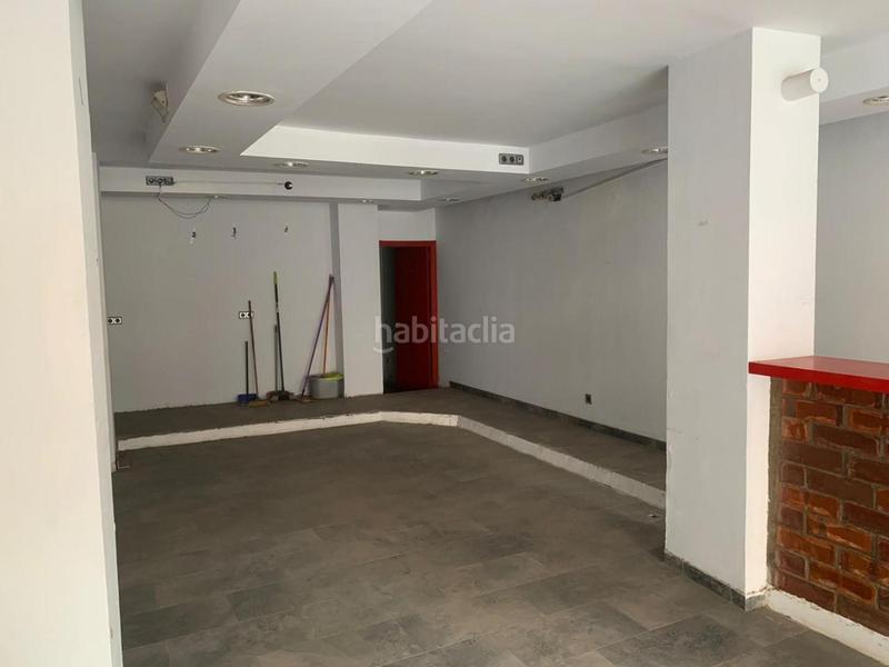 Foto b2eb4fd3-7601-481d-b259-3e558c67a6c9. Local comercial a Torrent d'en Pere Parres Terrassa