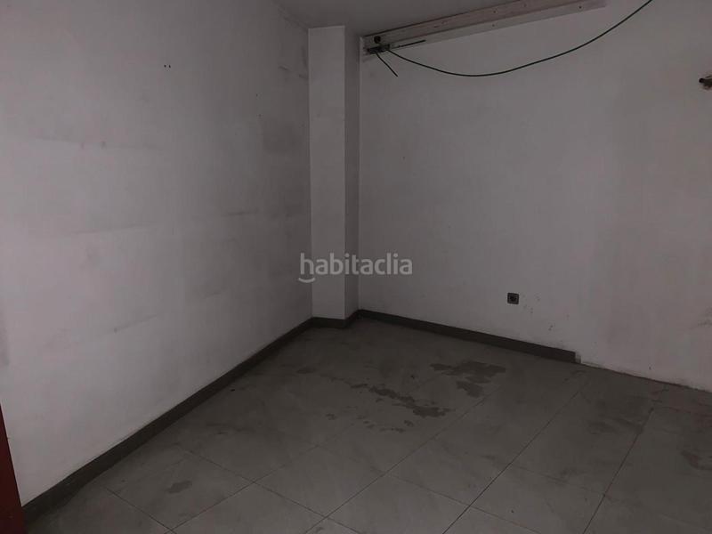 Foto fdedfaf1-7541-4913-95d5-4697d389d293. Local comercial a Torrent d'en Pere Parres Terrassa