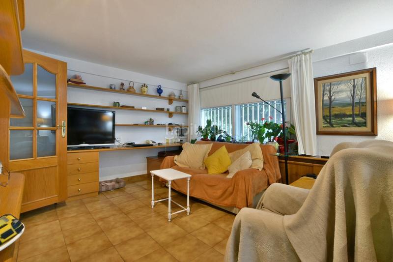 Foto d4f2610d-aba8-471c-9718-21670539e324. Casa una oportunidad única para dos familias! en Matadepera