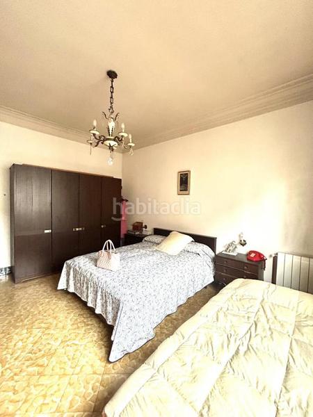 Foto 17b4c9c9-e924-48a9-99fe-4444652b4ccc. Casa hazte tu hogar! en Ca n'Aurell Terrassa