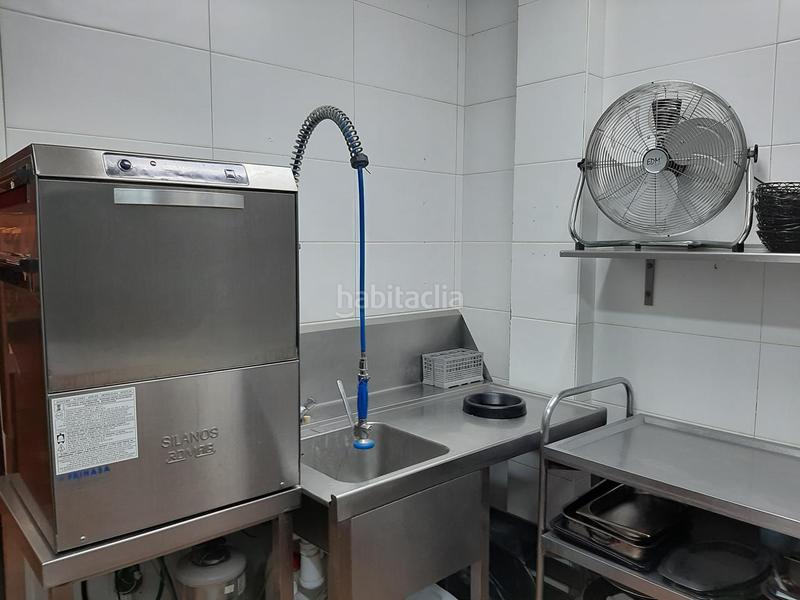 Foto d43c506f-0215-4aba-8446-8b2ace9d2497. Pas-de-porte local commercial dans Barri del Centre Terrassa